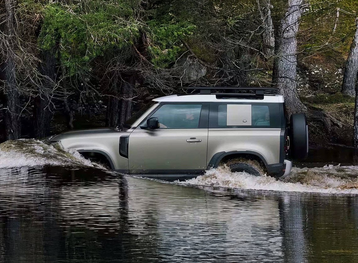 Land Rover Defender rental in Beirut Lebanon - Land Rover Defender 2023 SUV car rental in Beirut